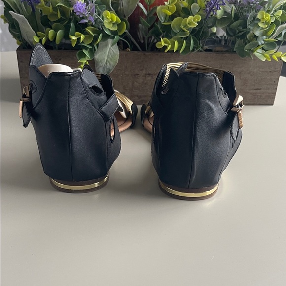 Bumper Black and Gold Women's Sandals - Picture 4 of 8
